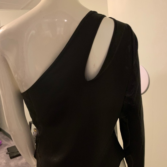 Super cute body suit - Picture 4 of 4